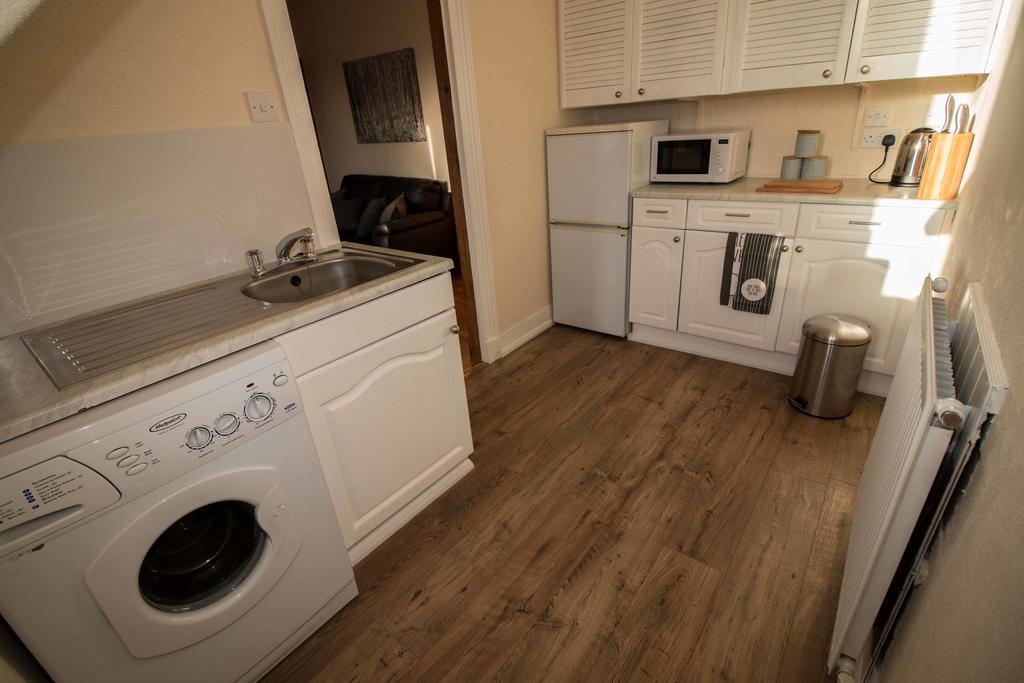 Bright & Airy Two Bed Set In Granite Aberdeen Exterior photo